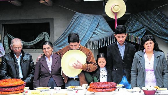 A su antojo. Gobierno modificó restricciones en fiestas a última hora para que Castillo pudiera viajar a Cajamarca a pasar Nochebuena. (Fotos: Hugo Curotto / GEC)