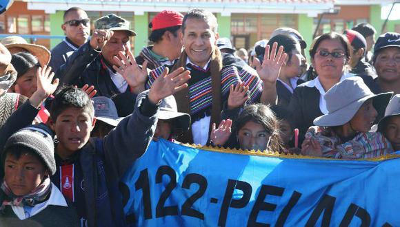 Se echa flores. Desde Huancavelica, Ollanta Humala dijo que el país se ha convertido en líder en política social. (Presidencia)