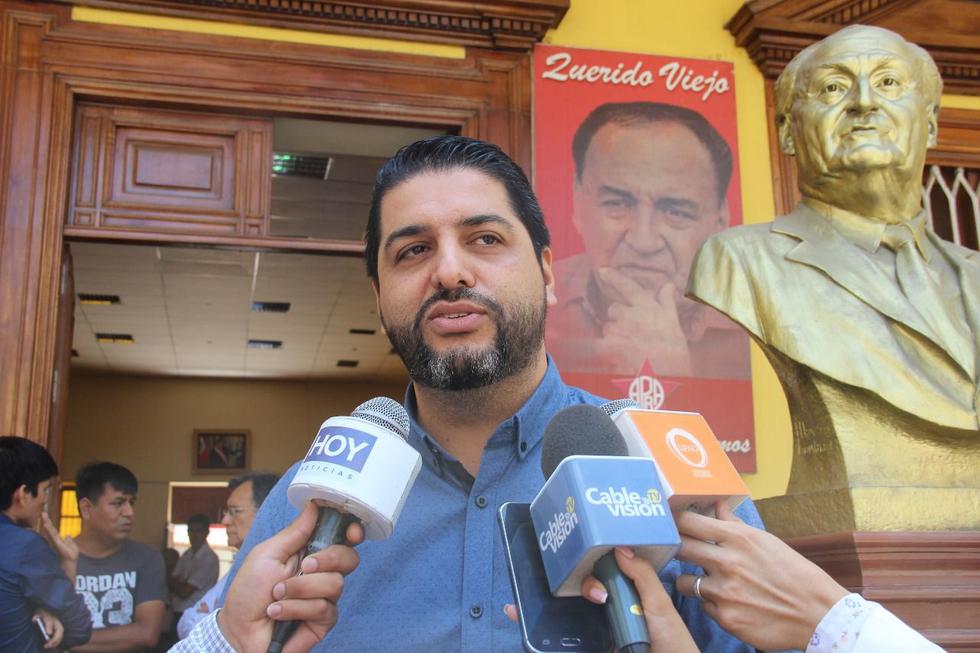 Luis Carlos Santa María, candidato aprista a la alcaldía de Trujillo, afirmó que ya subsanó el error en el documento observado.