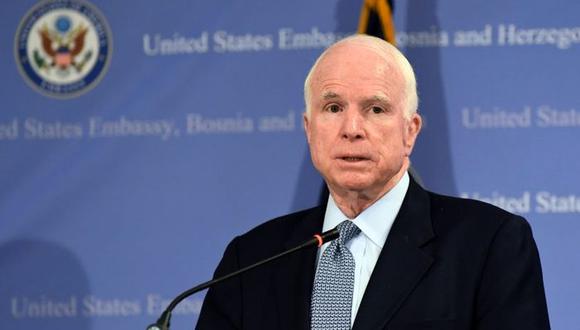 Según medios estadounidenses, John McCain pidió específicamente que el presidente no estuviera presente en su funeral. (Foto: AFP)