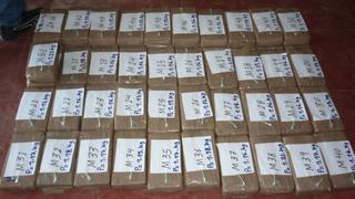Incautan 47 kilos de acaloide de cocaína en vía Huancané-Vilque Chico