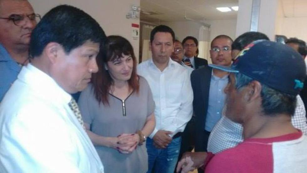 Morador de Olmos le increpó a la viceministra, entre lágrimas, por la falta de medicamentos.