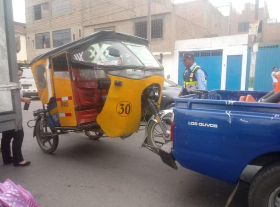 Estos mototaxis fueron intervenidos y sancionados por no presentar documentación respectiva. (Foto: Municipalidad de Los Olivos)