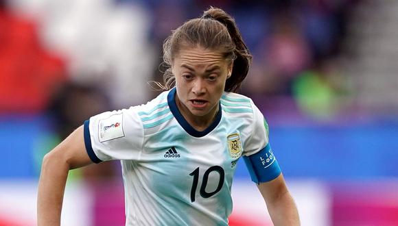 Argentina enfrenta a Inglaterra por el Mundial Femenino Francia 2019. (Foto: AFP)