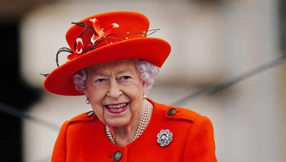 Isabel II accedió al trono en 1952 con solo 25 años. (Foto: Victoria Jones / POOL / AFP)