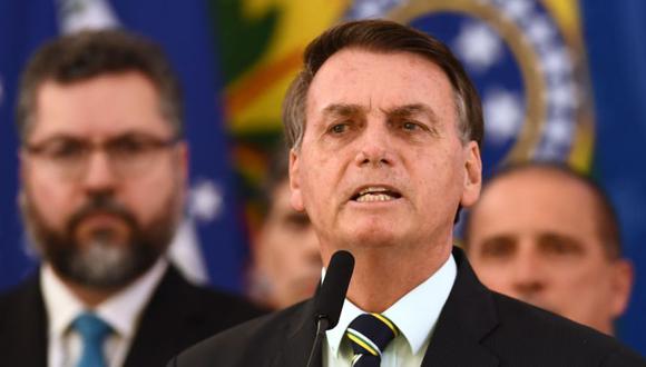 Con 212 millones de habitantes, Brasil -gobernado por Jair Bolsonaro- supera los 2.000 muertos diarios por coronavirus en promedio. (AFP / EVARISTO SA)