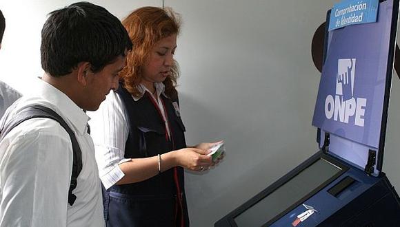 El Expo Voto Electrónico Presencial se desarrolla en el Parque Central de Miraflores. (Difusión)