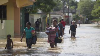 44 estudiantes peruanos piden ser repatriados tras huracán María