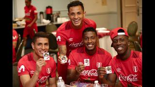 Así reaccionaron los jugadores de la selección peruana al ver sus figuritas en el álbum Panini