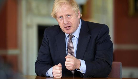 El primer ministro, Boris Johnson, emitió un mensaje el domingo 10 de mayo en el que aconsejaba quedarse en casa y señaló que procedería a levantar con cautela y progresivamente la medida de cuarentena contra el coronavirus. (Foto: AFP/Andrew Parsons)