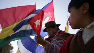 Cuba repatriará de Bolivia a 725 “funcionarios de cooperación”