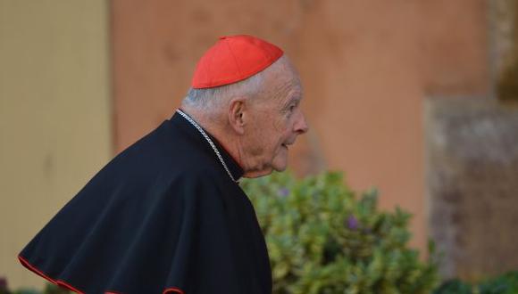 El cardenal estadounidense Edgar Theodore McCarrick llega a las conversaciones antes de un cónclave para elegir un nuevo Papa en 2013. (Foto: AFP)