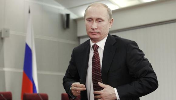INTROMISIÓN. Putin advirtió que no permitirá un cambio político en Rusia impulsado por EE.UU. (AP)
