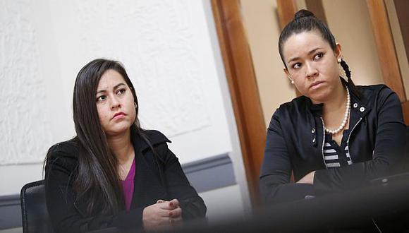 ¿Y la justicia? Hermanas Contreras, junto con su abogado, apelarán el archivamiento del caso. (Luis Gonzales)
