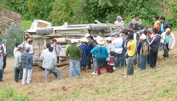 Accidente se registró este viernes en la vía Chumbi-Ayacucho. (USI/Referencial)