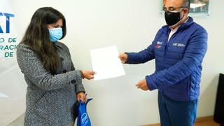 Devuelven a mujer los 1.300 soles que extravió en oficinas del SAT del Cercado de Lima