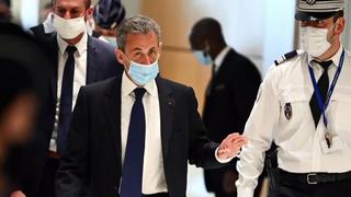 Expresidente francés Nicolas Sarkozy condenado a 3 años de cárcel