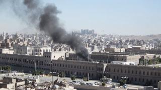 Yemen: Ataque a sede del Ministerio de Defensa deja 52 muertos y 162 heridos