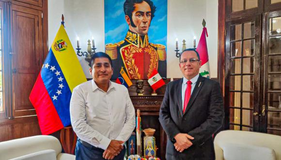 SOCIOS POLÍTICOS. Cárdenas tuvo más de una cita con embajador. (Foto: Gore Junín)