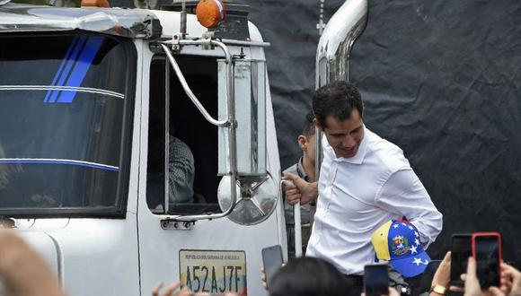 Juan Guaidó dice desde Colombia que "ayuda humanitaria va camino a Venezuela". (Foto: AFP)