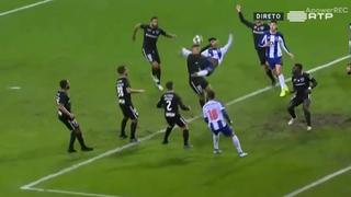 Patada voladora de un delantero del Porto dejó ‘K.O.’ a jugador rival en la Copa de Portugal [VIDEO]