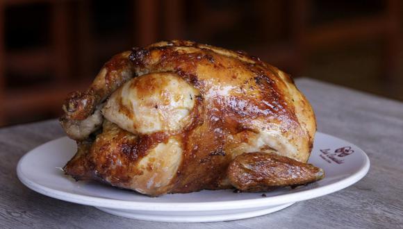 Por octavo año consecutivo este domingo se celebra el Día del Pollo a la Brasa.