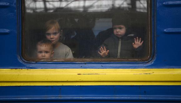Al menos 262 niños han sido asesinados y otros 415 resultaron heridos en la invasión a Ucrania.(Foto: Daniel LEAL / AFP)