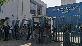 Trujillo: Detienen a nueve ‘Angelitos de Medicina Legal’ acusados de cobrar 5 mil soles por adulterar peritajes