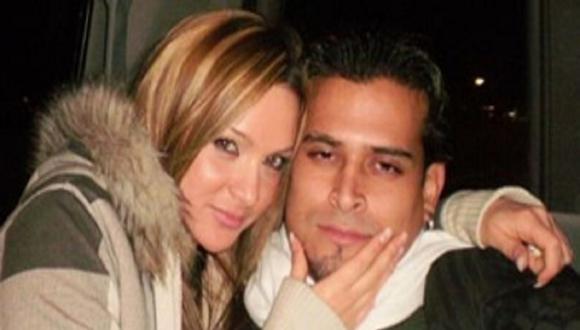 Christian Domínguez sigue casado con Tania Ríos 