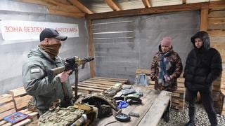 Ucrania llama a las armas a voluntarios de las Unidades de Defensa Territorial