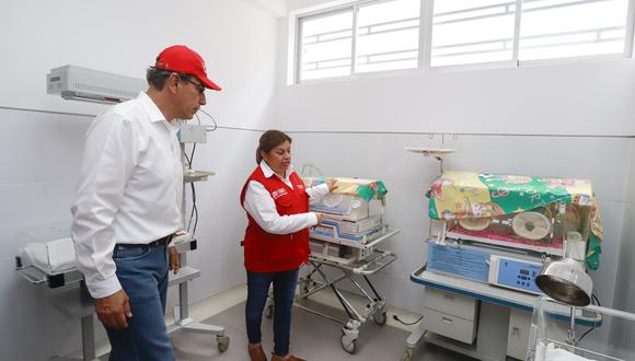 El presidente inauguró el centro de salud de Canchaque, en Piura, acompañado de la titular del sector. (Foto: Presidencia de la República)