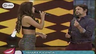 Mira a Yahaira Plasencia cantando a dúo con Servando 'Una fan enamorada'