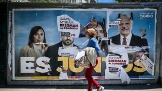 Abren los centros de votación para las elecciones legislativas de Argentina