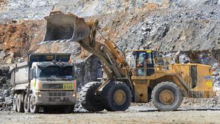 Proponen reducir a 15% el impuesto a la renta a las mineras para atraer nuevas inversiones