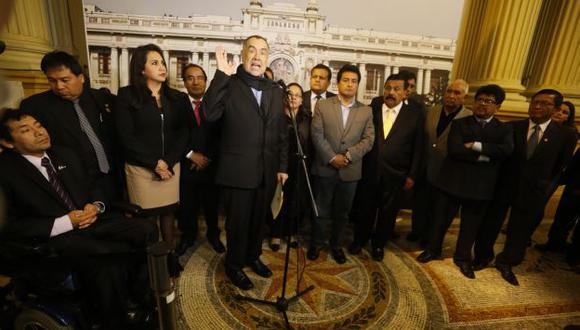 Gana Perú acusó a la oposición de dilatar el debate para investigar caso Lava Jato. (Perú21)