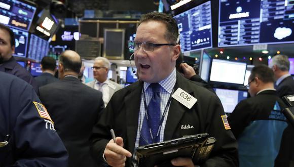 Wall Street el lunes: Dow Jones de Industriales subió un 1.27%,&nbsp;S&amp;P 500 progresó un 1.16%, y&nbsp;Nasdaq ascendió un 1.29%&nbsp;. (Foto: AP)