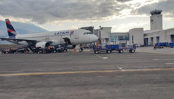 El Aeropuerto Internacional Alfredo Rodríguez Ballón de Arequipa reanudó sus operaciones aeroportuarias. Foto: MTC