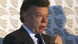 Juan Manuel Santos justifica cierre del Parlamento Andino por costos