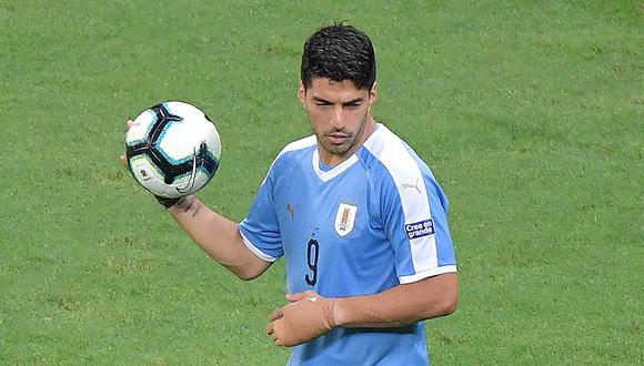 Luis Suárez también se perdería los amistosos con la selección de Uruguay. (Foto: AFP)