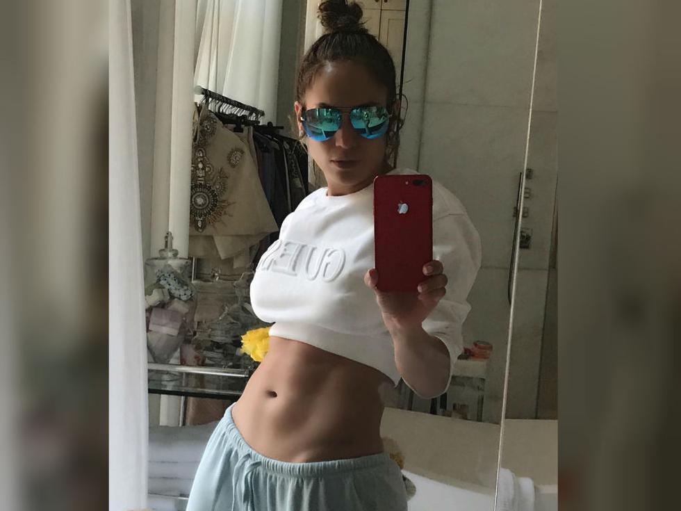 La popular Jennifer Lopez tiene miles de seguidores en su cuenta personal de Instagram. La empresaria siempre publica diversas fotografías y videos de su día a día en su red social. (Foto: Instagram)