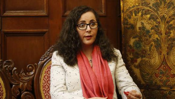 Congresista Rosa Bartra lidera las investigaciones en el Parlamento sobre el caso Odebrecht.