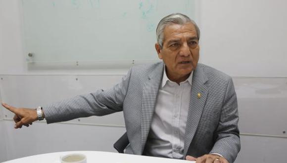 Alcalde de Trujillo, Elidio Espinoza, acusa a APP.