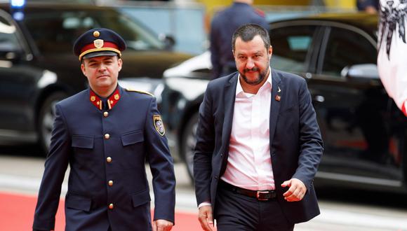 Matteo Salvini (a la derecha) dio el anuncio luego de reunirse con una delegación venezolana enviada por Juan Guaidó. (Foto: EFE)