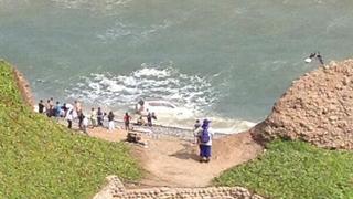 Costa Verde: Camioneta cayó al mar tras chocar con auto en Miraflores