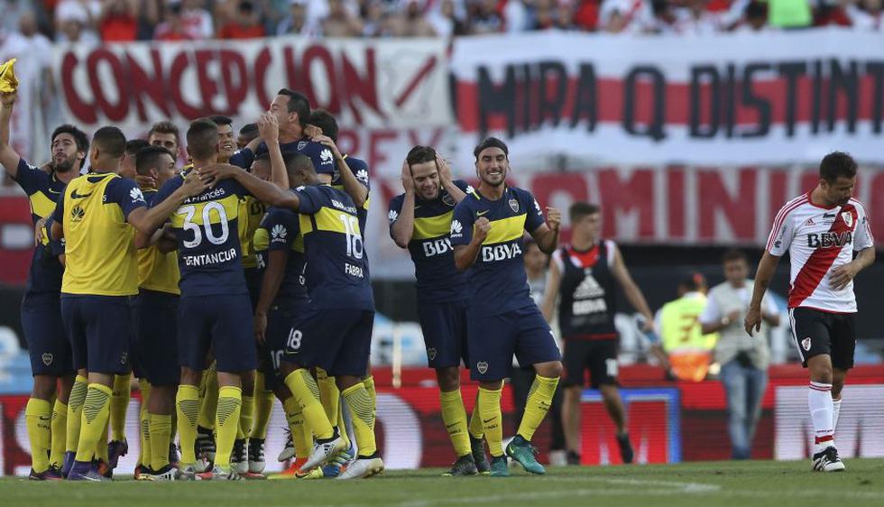 Boca Juniors venció 4-2 a River Plate con dos goles de Carlos Tevez. (EFE)