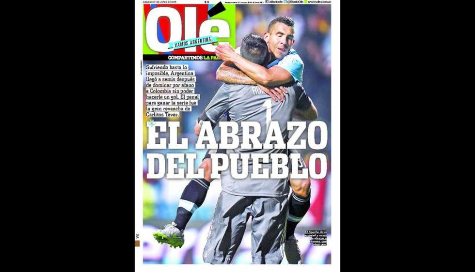 \"Sufriendo hasta la imposible, Argentina llegó a semis después de dominar a Colombia\", publicó el diario deportivo Olé.