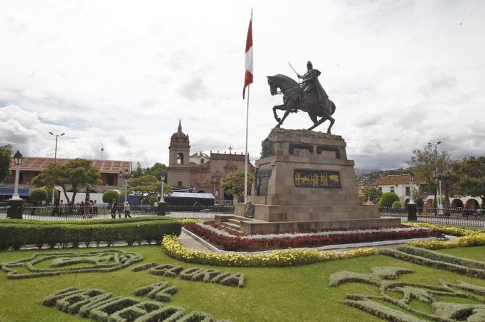 El ministro de Cultura hizo anuncio a su llegada a Ayacucho para supervisar proyectos como parte de la Agenda Bicentenario. (Andina)