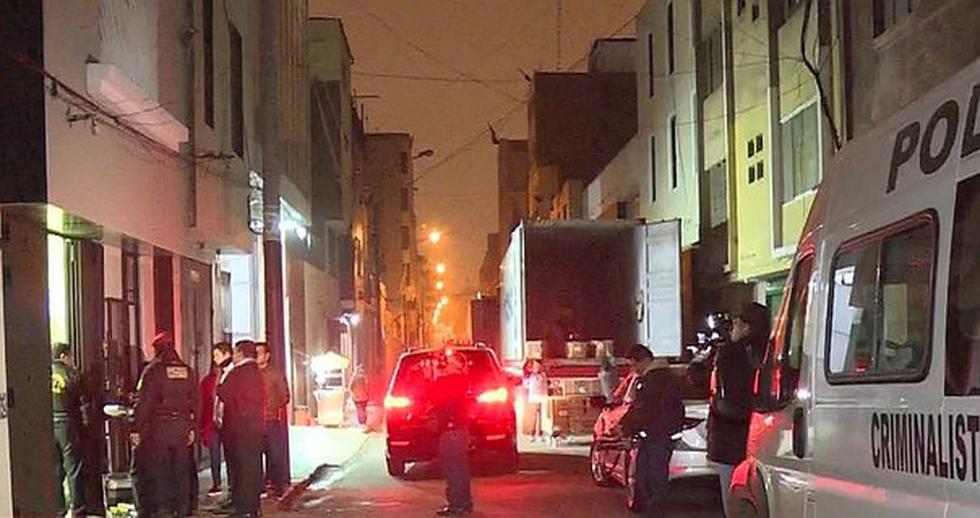 Expolicía asesinó a balazos a su expareja y cuñada en el Cercado de Lima. (Captura de Video)