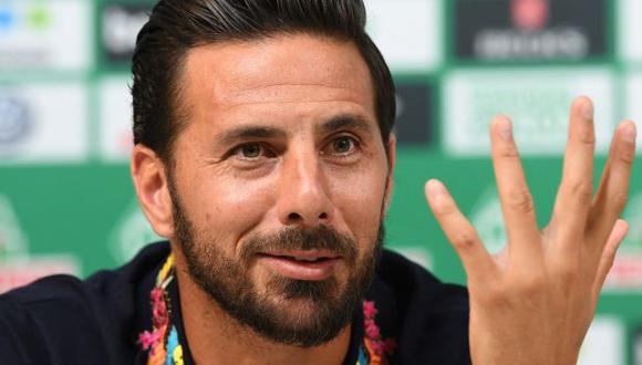 Claudio Pizarro terminó su carrera de futbolista profesional en el 2020. (Foto: AFP)