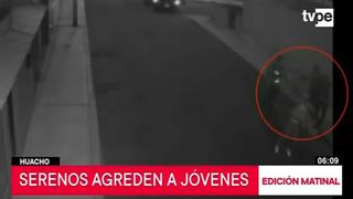 Denuncian a serenos por agresión a dos jóvenes en plena calle de Huacho | VIDEO